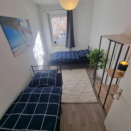 Upside Living - Fuer Monteure Apartment *
